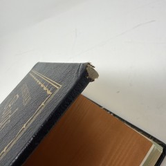 Easton Press Book. Smithsonian Birds Of North America Fred J. Alsop III Leather