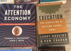 Lot of 13 Sales Marketing CEO Managing Negotiating Management Books Entrepreneur