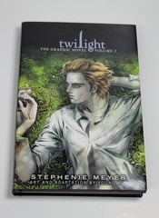 Twilight: The Graphic Novel, Volume 2 by Stephenie Meyer (Paperback, 2012)