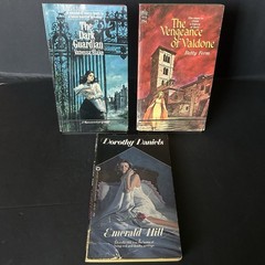 Dark Guardian/Vengeance of Valdone/Emerald Hill Vintage Gothic Paperback x 3