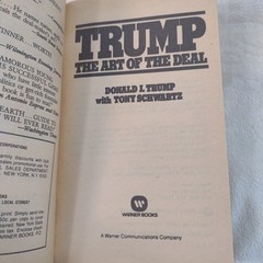 Trump: The Art of the Deal Donald J. Trump 1987 Warner Books First Printing PB