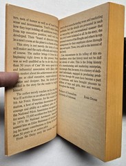 It’s A Daisy By Cass S Hough SIGNED 1976 1st Printing