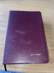 Holy Bible: People’s Parallel Edition King James Version New Living Translation,