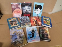 Lot of 20 Young Adults YA PRE-Teen Youth RANDOM STORY CHAPTER UNSORTED BOOKS MIX