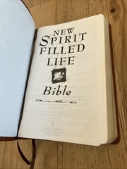 Nelson New Spirit Filled Life Bible NKJV Genuine Leather 2002 2556TN Like New!