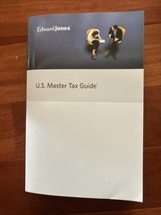 2025 U. S. Master Tax Guide – Wolters Kluwer – Paperback New