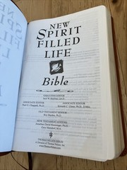 Nelson New Spirit Filled Life Bible NKJV Genuine Leather 2002 2556TN Like New!