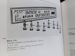BOER WAR MEMORABILIA – THE COLLECTOR’S GUIDE – PIETER OOSTHUIZEN – HARDCOVER